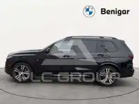 2025 BMW X7