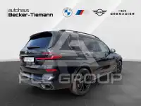 2025 BMW X7