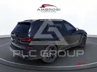 2025 BMW X7