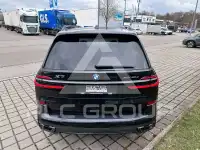 2025 BMW X7