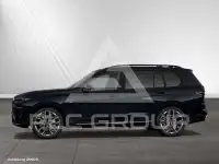 2025 BMW X7