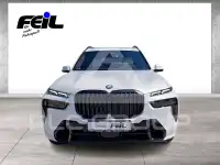 2025 BMW X7