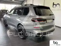 2025 BMW X7