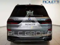 2025 BMW X7