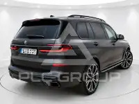 2025 BMW X7