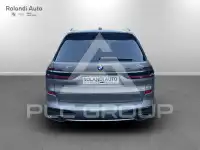 2025 BMW X7