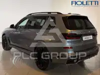 2025 BMW X7