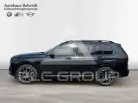 2025 BMW X7