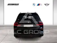 2025 BMW X7