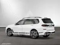 2025 BMW X7