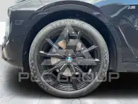 2025 BMW X7