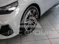 2025 BMW 520