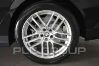 2025 BMW 520