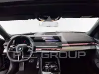 2025 BMW 520