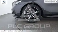 2025 BMW 520