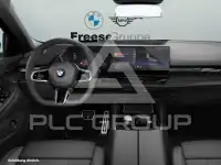 2025 BMW 520