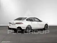 2025 BMW 520