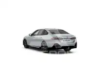 2025 BMW 520