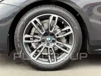 2025 BMW 520