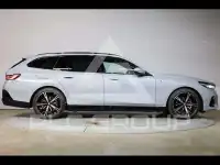 2025 BMW 520