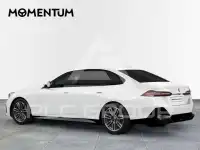 2025 BMW 520
