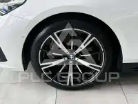 2025 BMW 520