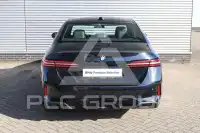 2025 BMW 520