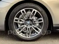 2025 BMW 520