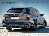2025 BMW 520