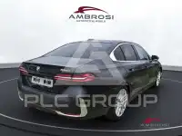 2025 BMW 520