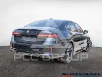 2025 BMW 520