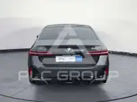 2025 BMW 520