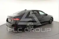 2025 BMW 520