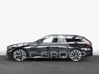 2025 BMW 520