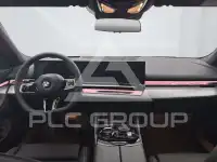 2025 BMW 520
