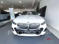 2025 BMW 520
