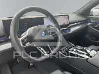 2025 BMW 520