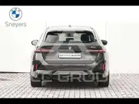 2025 BMW 520