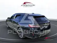 2025 BMW 520