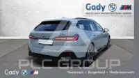 2025 BMW 520