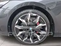 2025 BMW 520