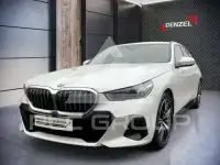 2025 BMW 520