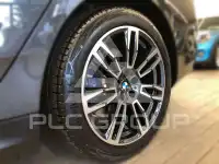 2025 BMW 520