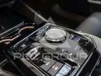 2025 BMW 520