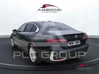 2025 BMW 520