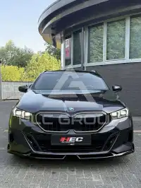 2025 BMW 520