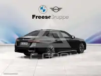 2025 BMW 520