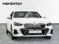 2025 BMW 520