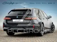 2025 BMW 520