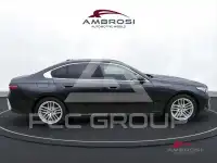 2025 BMW 520